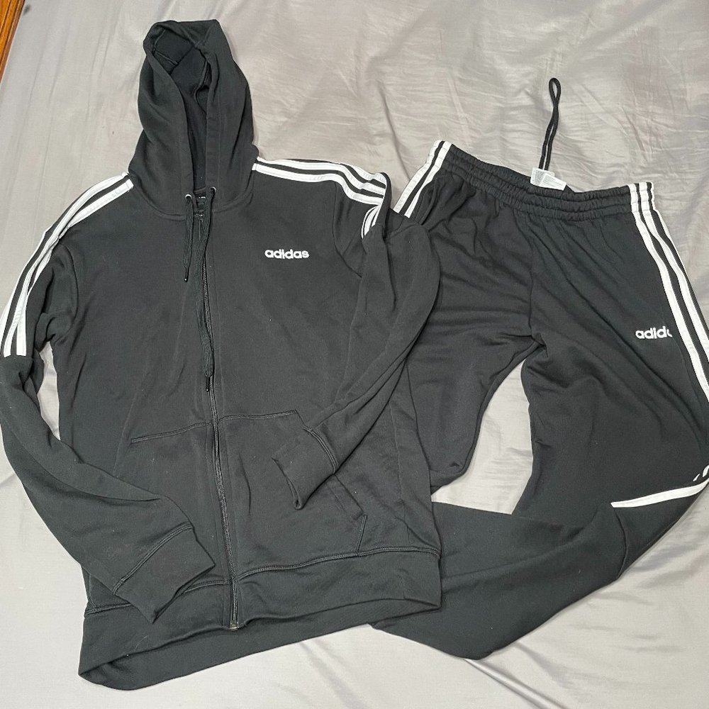 Adidas Black Sweat suit Size Medium